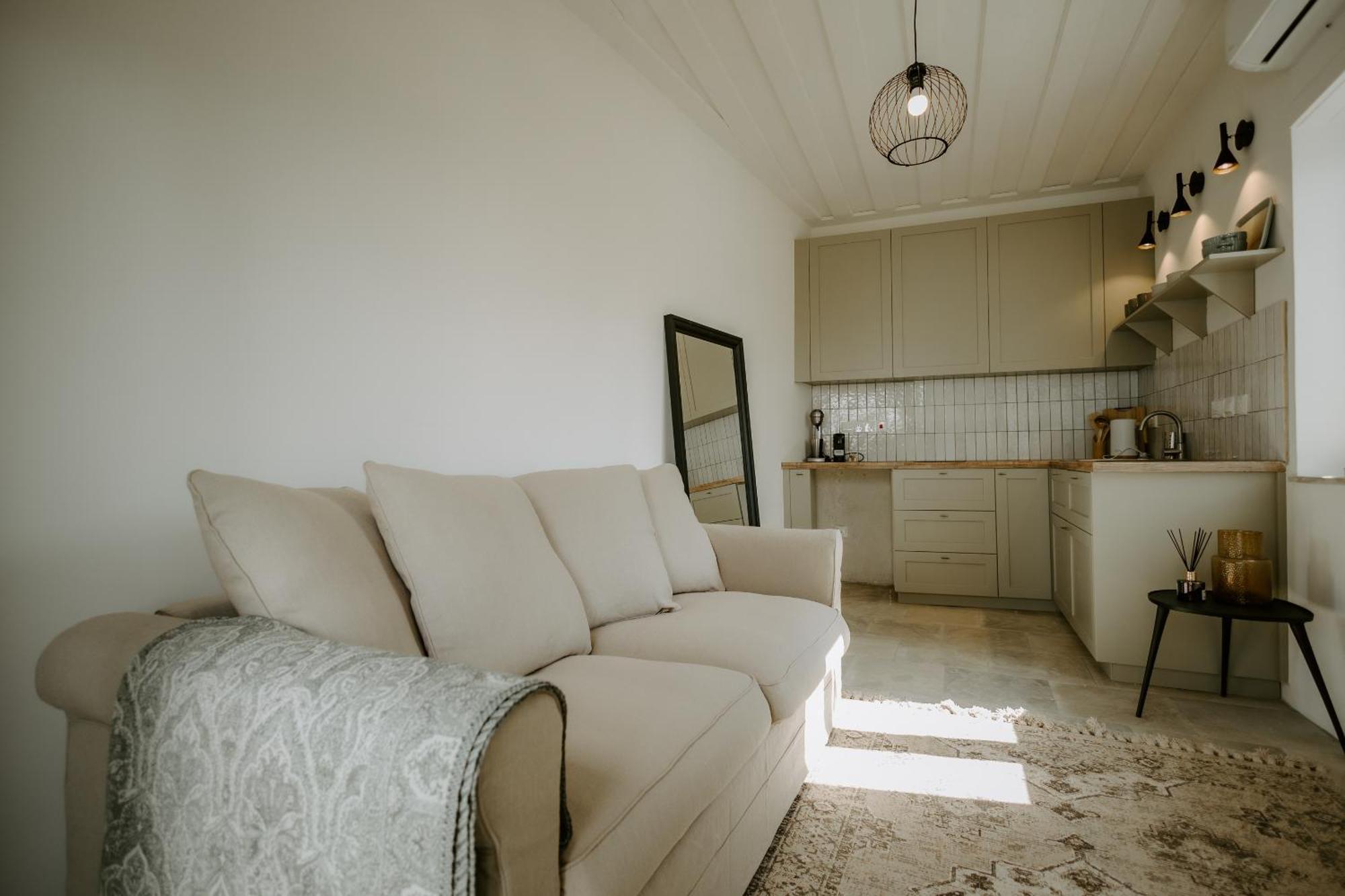 Smaragda'S Guest Rooms Limassol Luaran gambar