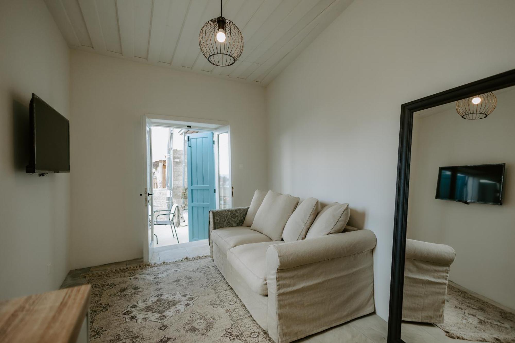 Smaragda'S Guest Rooms Limassol Luaran gambar