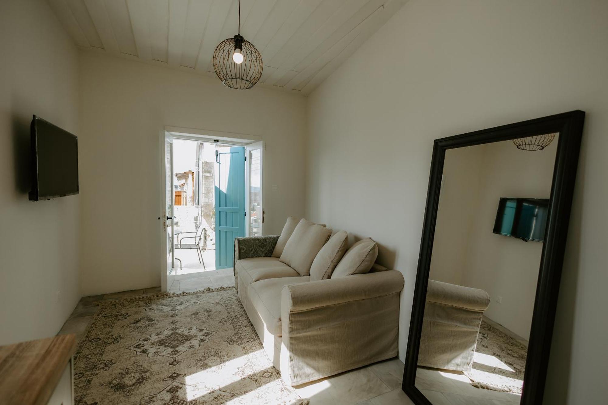 Smaragda'S Guest Rooms Limassol Luaran gambar